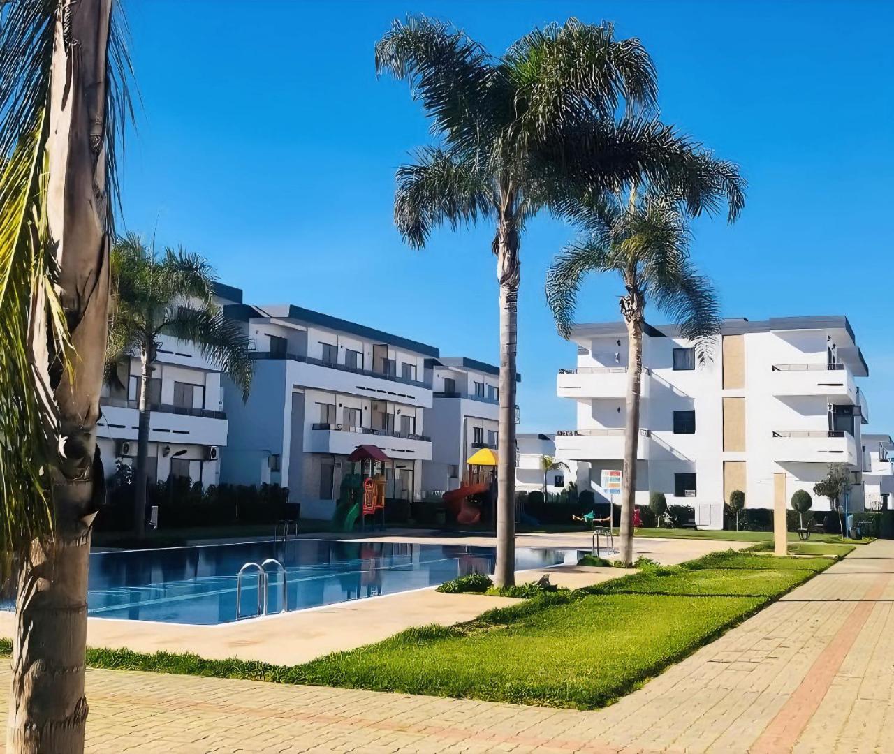Apartment Marbella De Standing Mansouria